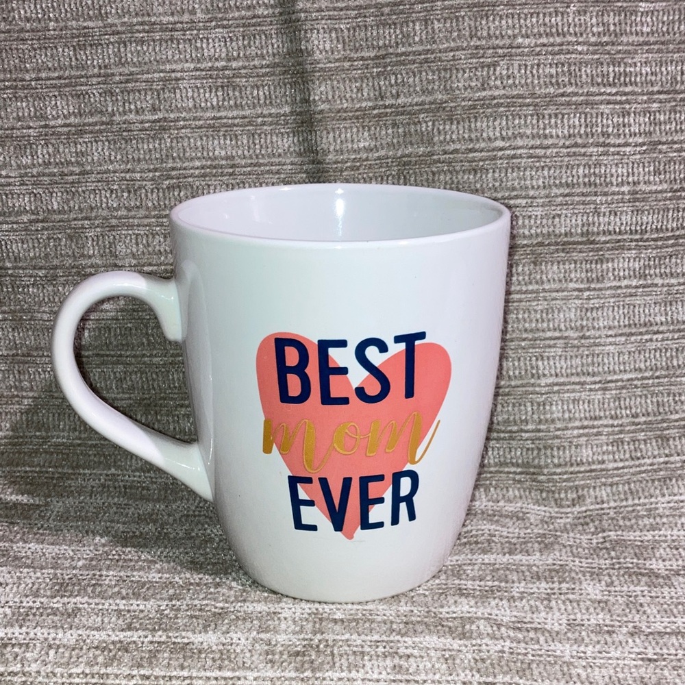 Best Mom Ever Mother’s Day Pink Heart Coffee Mug Cup Ceramic White 26 oz New